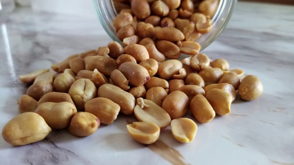 ARACHIDES GRILLEES KG (EGYPTE / LOT 251310 / SAC DE 4 KG)